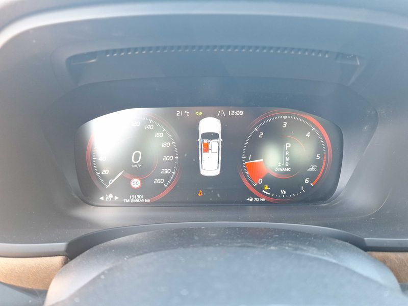 Volvo S90 2.0 D4 Inscription — zdjęcie 12