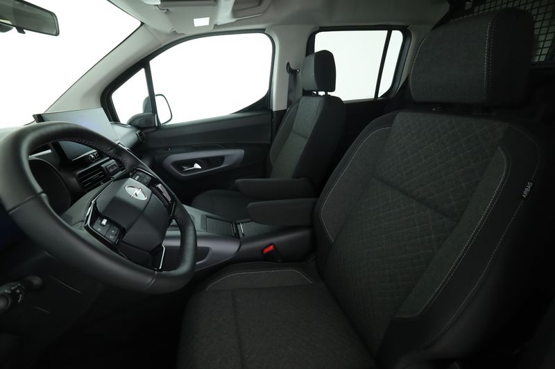 Opel Combo Life 1.5 CDTI Edition XL N1 — zdjęcie 11