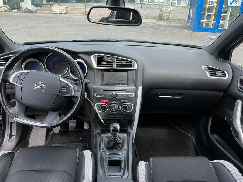 Citroen DS4 1.2 PureTech SoChic 2015 – снимка 17