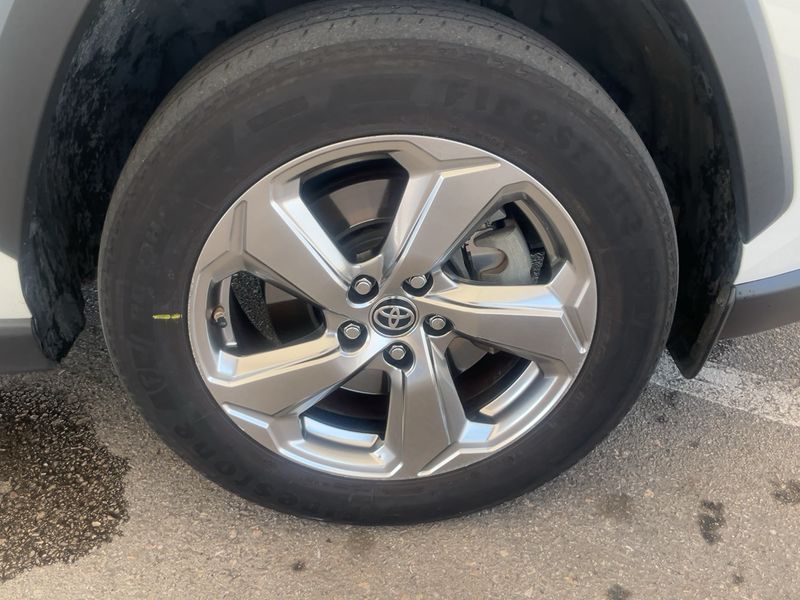 Toyota RAV 4 2.5 Hybrid 4x2 2020 – снимка 11