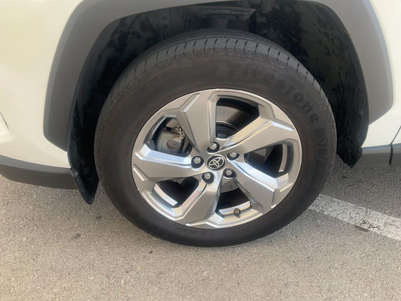 Toyota RAV 4 2.5 Hybrid 4x2 2020 – снимка 3