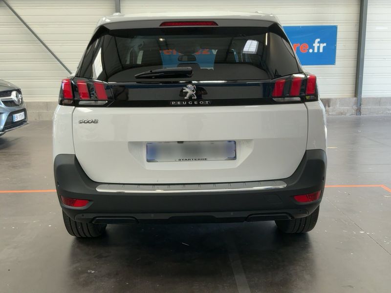 Peugeot 5008 1.2 PureTech Allure — zdjęcie 5