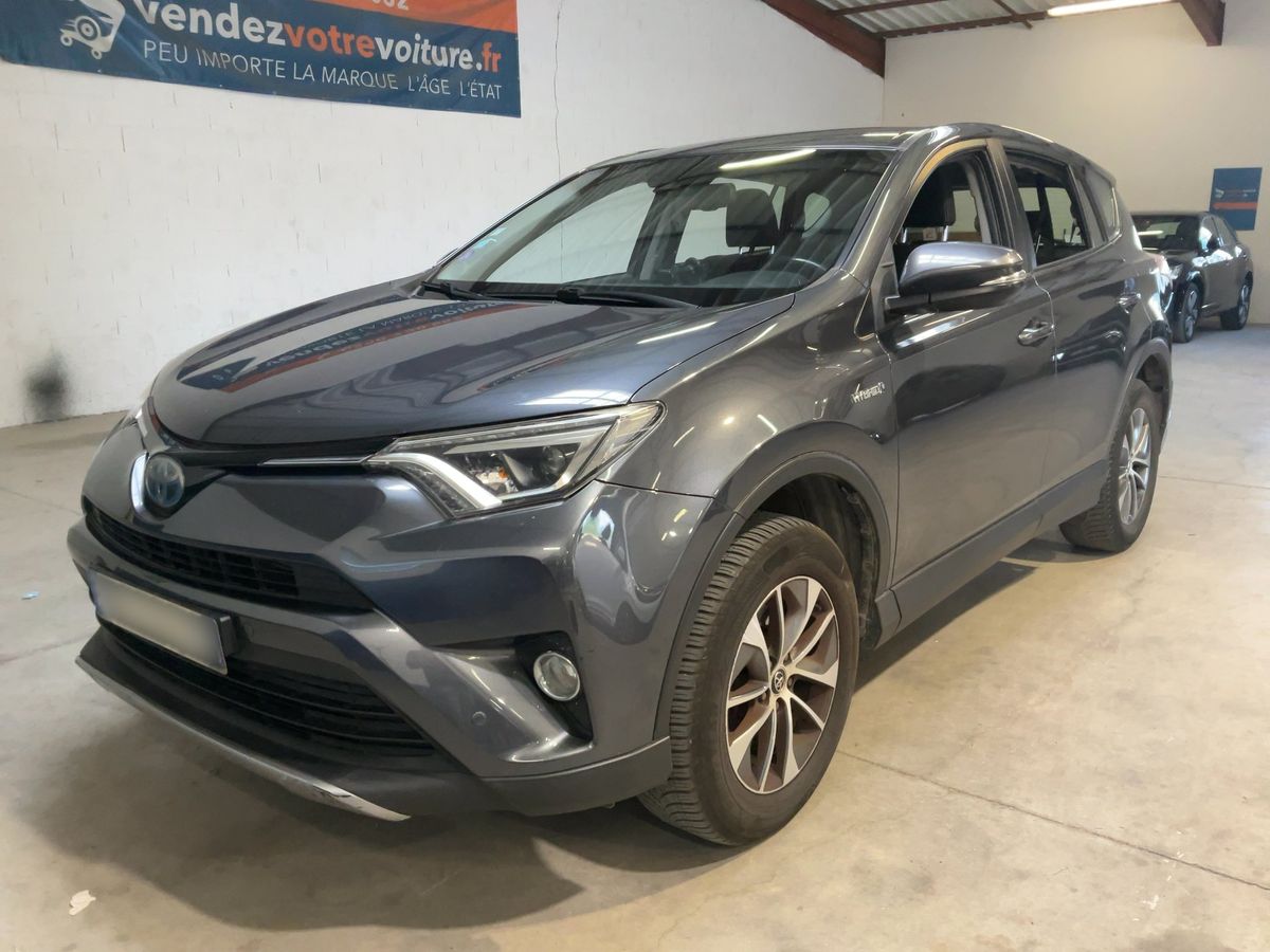 Toyota RAV 2017 — photo 1