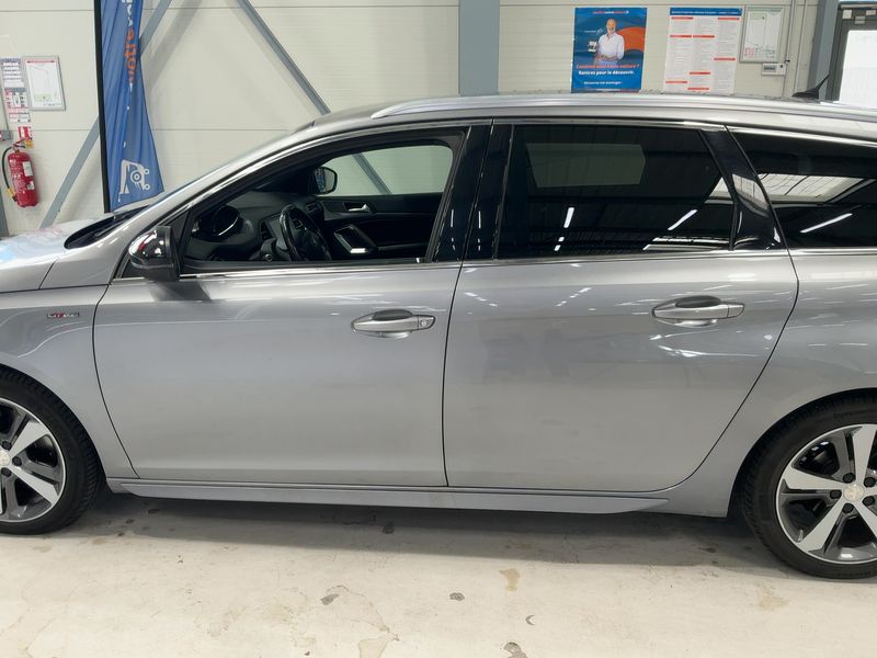Peugeot 308 2.0 Blue-HDi GT Line — zdjęcie 4