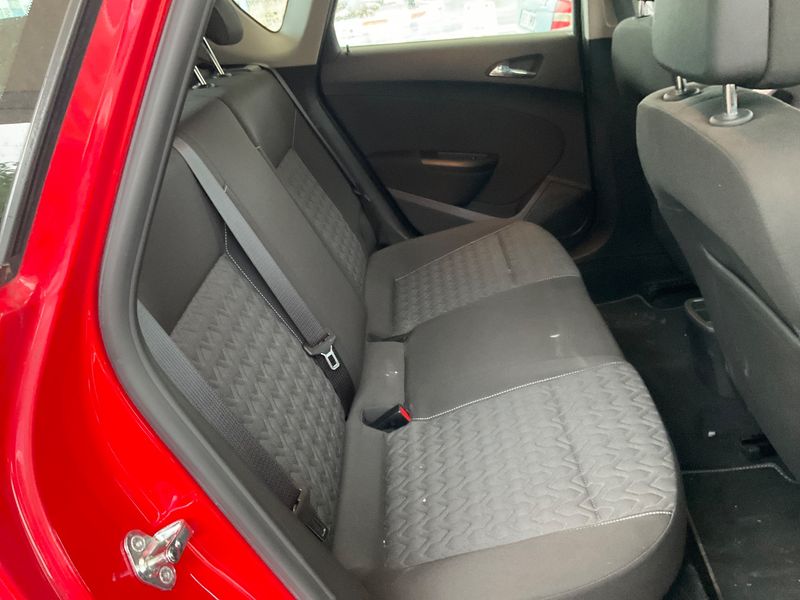 Opel Astra 1.7 CDTI Selective — zdjęcie 14