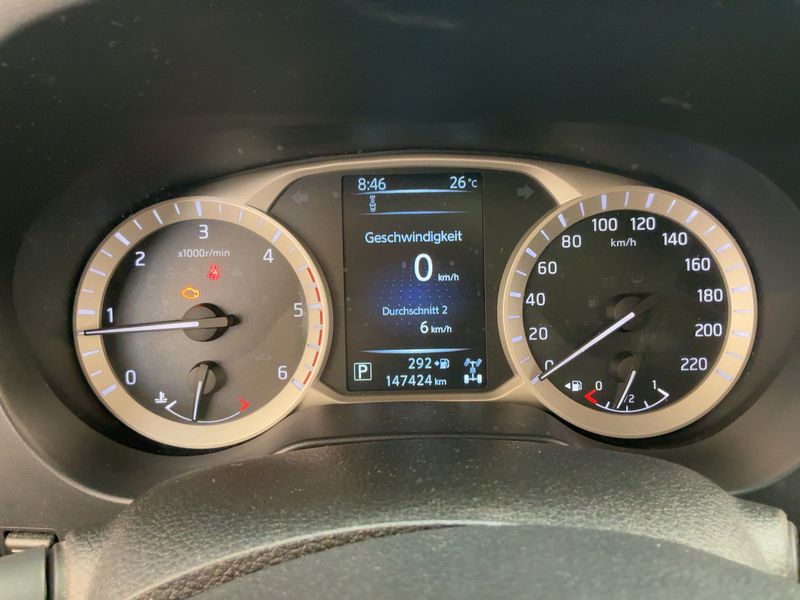 Nissan Navara NP-300 2.3 dCi Optima Double Cab 4x4 — zdjęcie 13