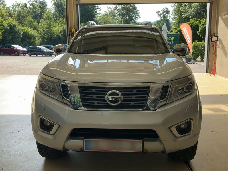 Nissan Navara NP-300 2.3 dCi Optima Double Cab 4x4 — zdjęcie 9
