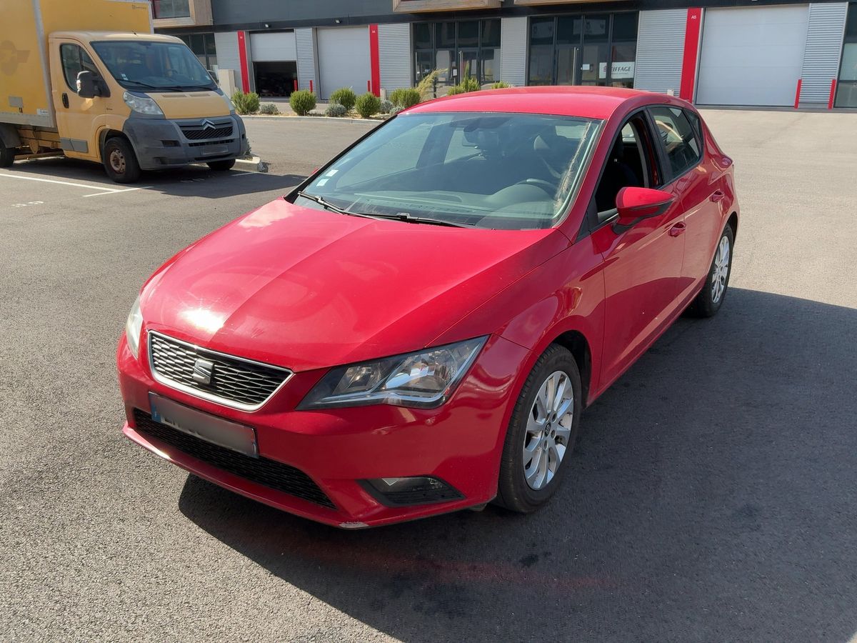 Seat Leon 2016 — photo 1