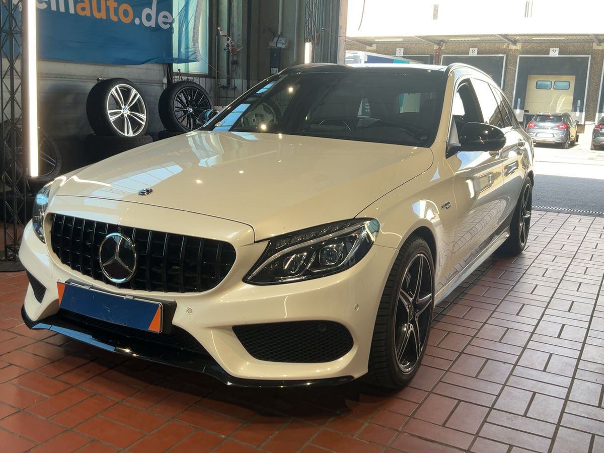 Mercedes-Benz C-Klasse 2017 — photo 1