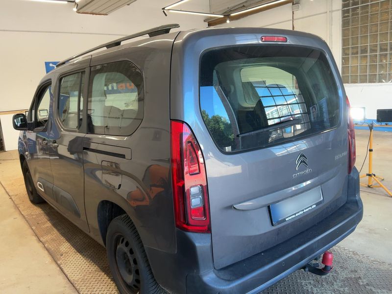 Citroen Berlingo 1.2 PureTech Feel XL — zdjęcie 3