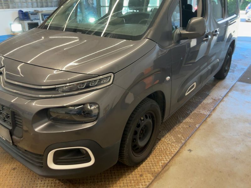 Citroen Berlingo 1.2 PureTech Feel XL — zdjęcie 2