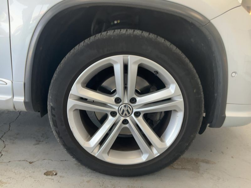 Volkswagen Tiguan 2.0 TDI Karat 4Motion BlueMotion Tech 2013 – снимка 11