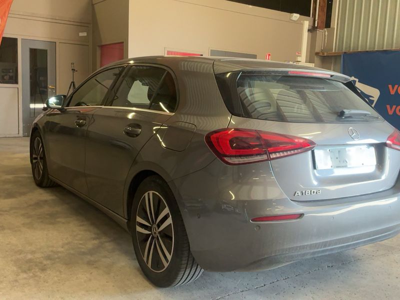 Mercedes-Benz A-Klasse A 180 d Executive — zdjęcie 3