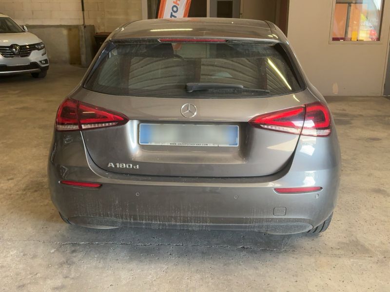 Mercedes-Benz A-Klasse A 180 d Executive — zdjęcie 5