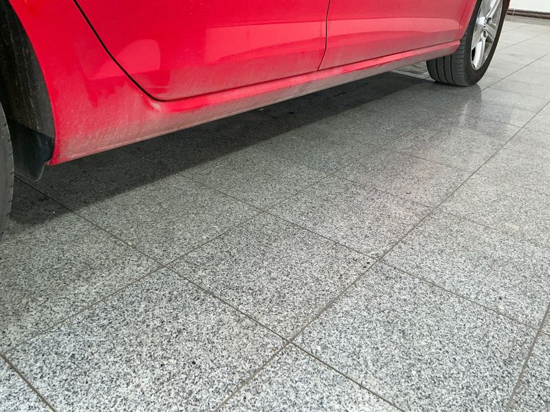 Volkswagen Golf VII 1.6 TDI Comfortline BlueMotion Tech 2015 – снимка 23