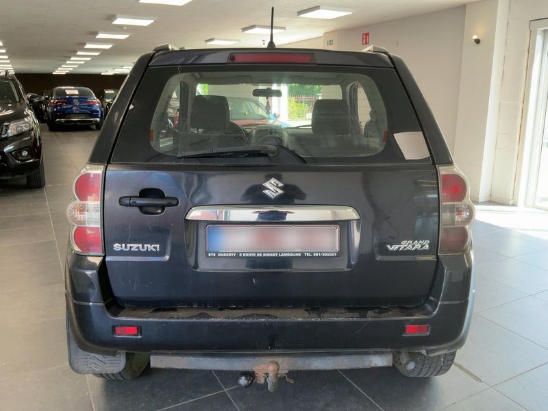 Suzuki Grand Vitara 1.9 DDiS Economy — zdjęcie 5
