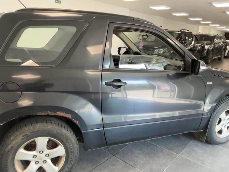 Suzuki Grand Vitara 1.9 DDiS Economy — zdjęcie 7