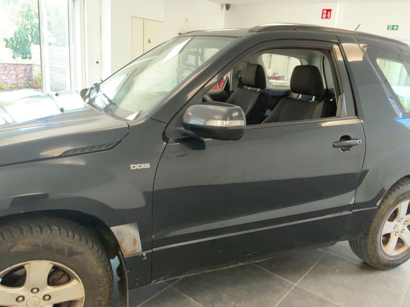 Suzuki Grand Vitara 1.9 DDiS Economy — zdjęcie 4