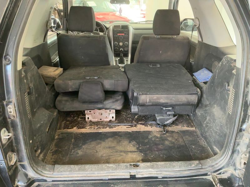 Suzuki Grand Vitara 1.9 DDiS Economy — zdjęcie 10