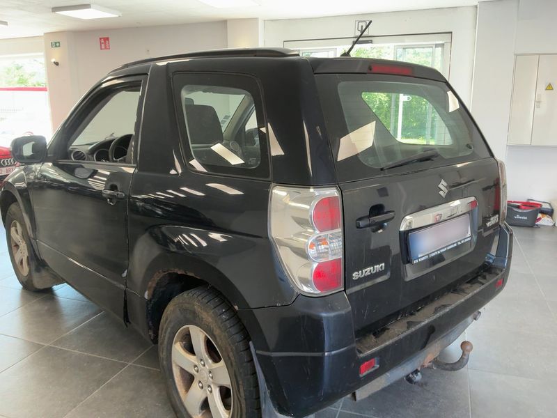 Suzuki Grand Vitara 1.9 DDiS Economy — zdjęcie 3