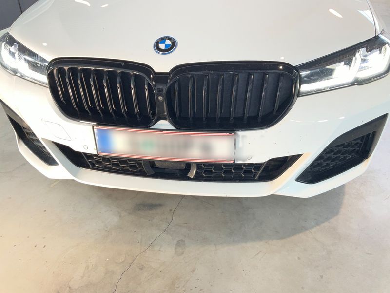 BMW 5er 530e xDrive M Sport 2022 – снимка 29