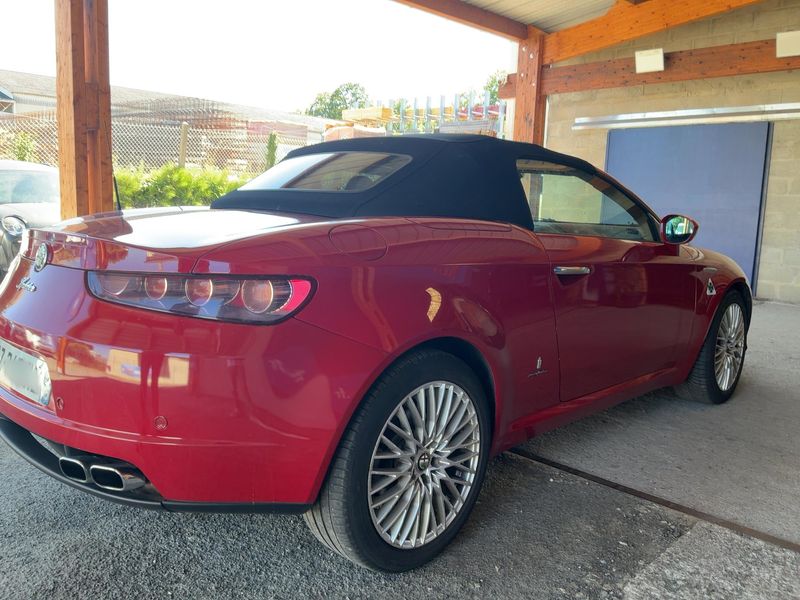Alfa Romeo Alfa Spider 2.4 JTD Q-Tronic — zdjęcie 6