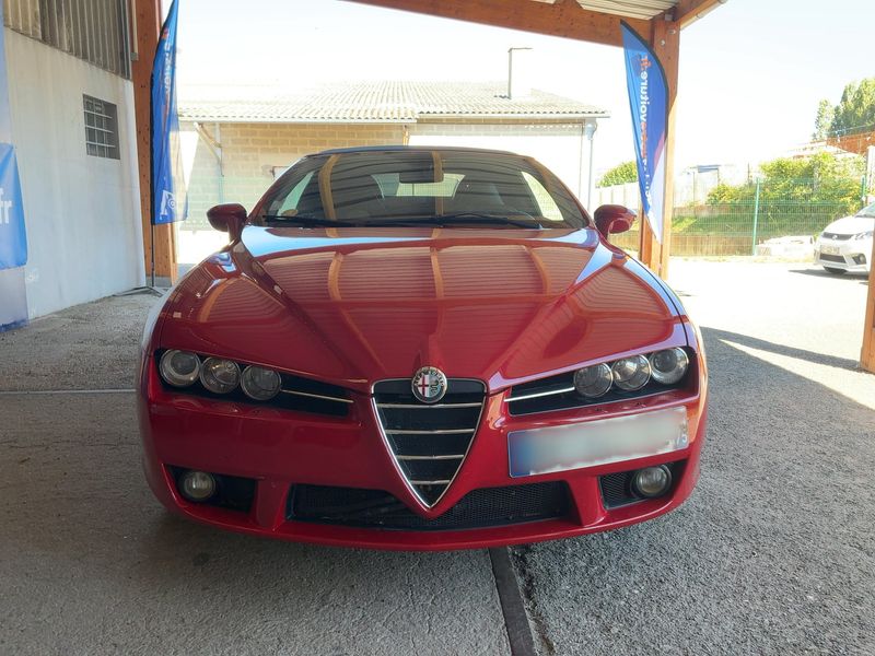 Alfa Romeo Alfa Spider 2.4 JTD Q-Tronic — zdjęcie 9