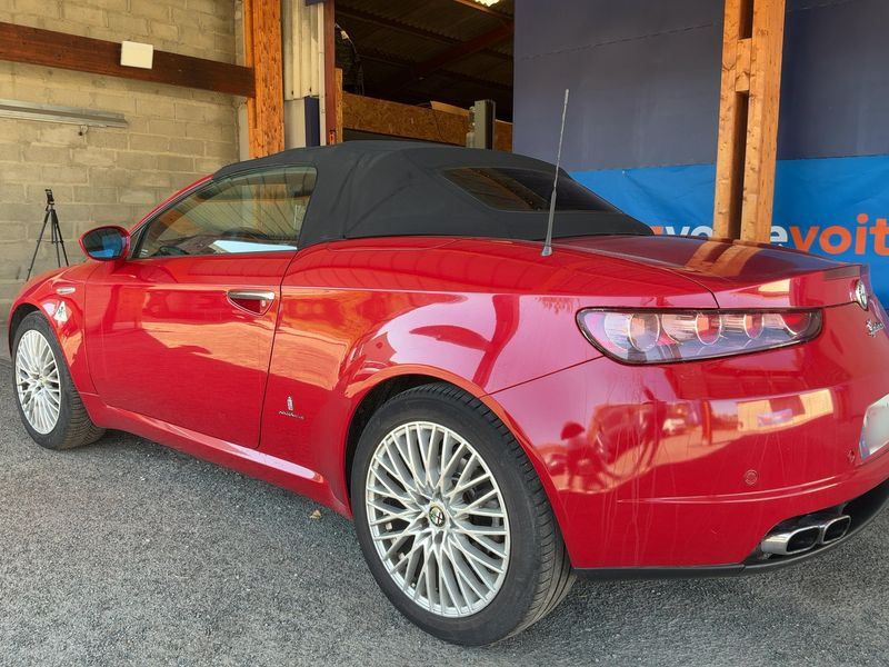 Alfa Romeo Alfa Spider 2.4 JTD Q-Tronic — zdjęcie 3