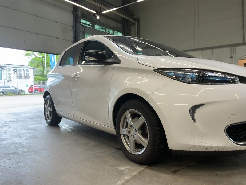 Renault Zoe electric drive 43 kW Intens — zdjęcie 8