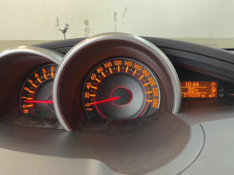 Toyota Verso 1.8 Travel — zdjęcie 13