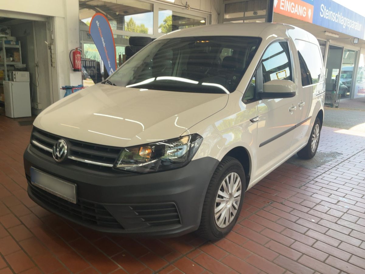 Volkswagen Caddy 2020 — photo 1