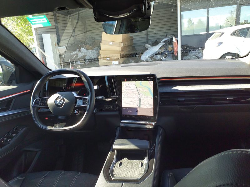 Renault Austral 1.3 TCe Mild-Hybrid Techno — zdjęcie 10