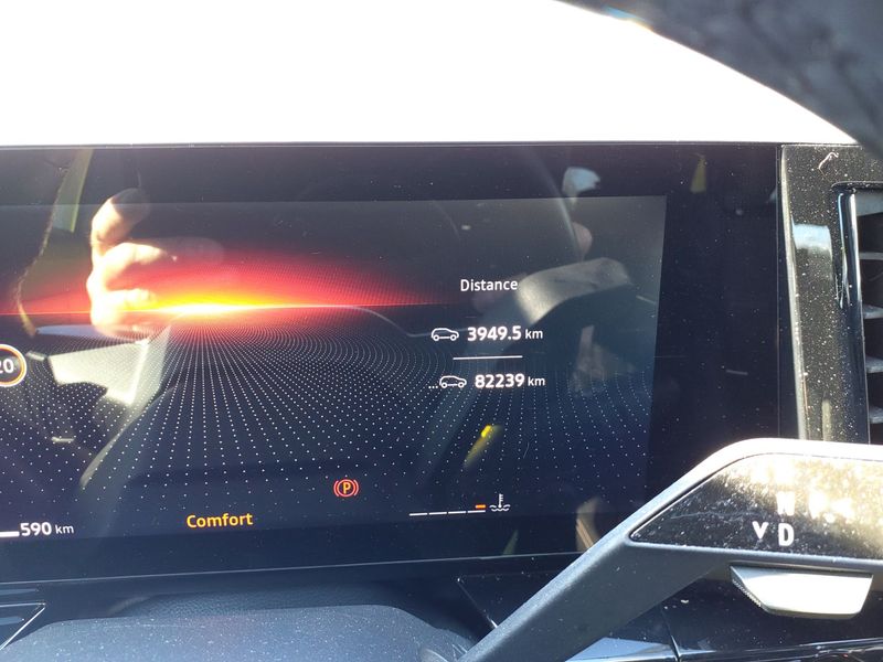 Renault Austral 1.3 TCe Mild-Hybrid Techno — zdjęcie 11