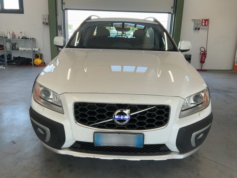 Volvo XC70 2.4 D4 Summum AWD — zdjęcie 9