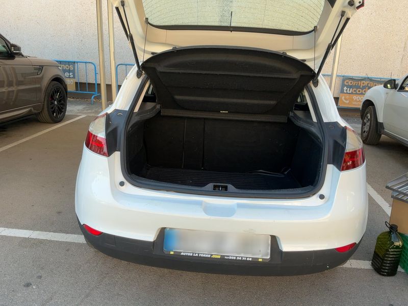 Renault Megane 1.5 dCi Business 2014 – снимка 15