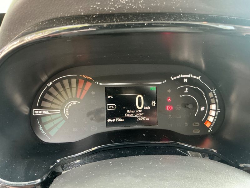 Dacia Spring electric drive 33 kW Essential — zdjęcie 13