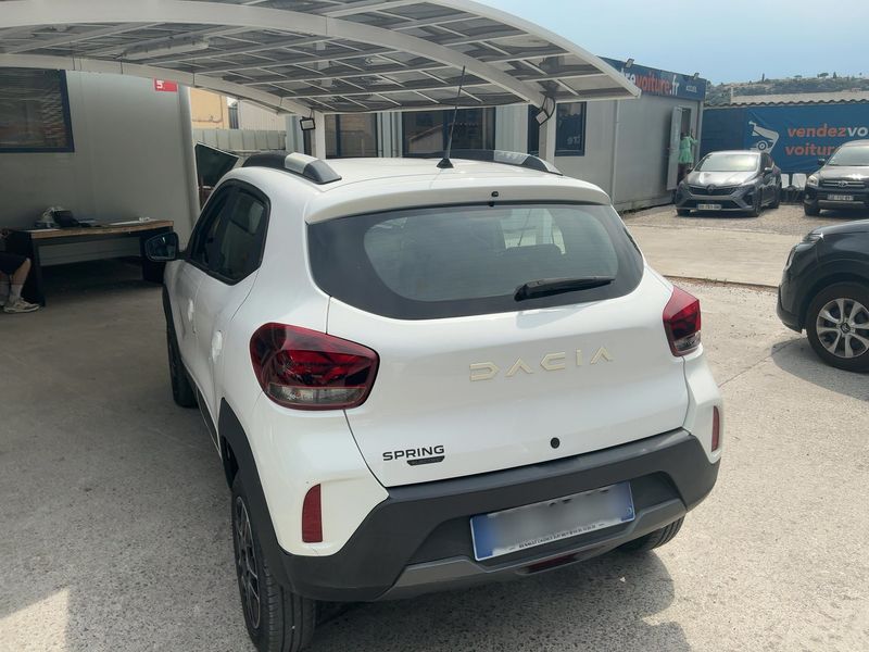 Dacia Spring electric drive 33 kW Essential — zdjęcie 3