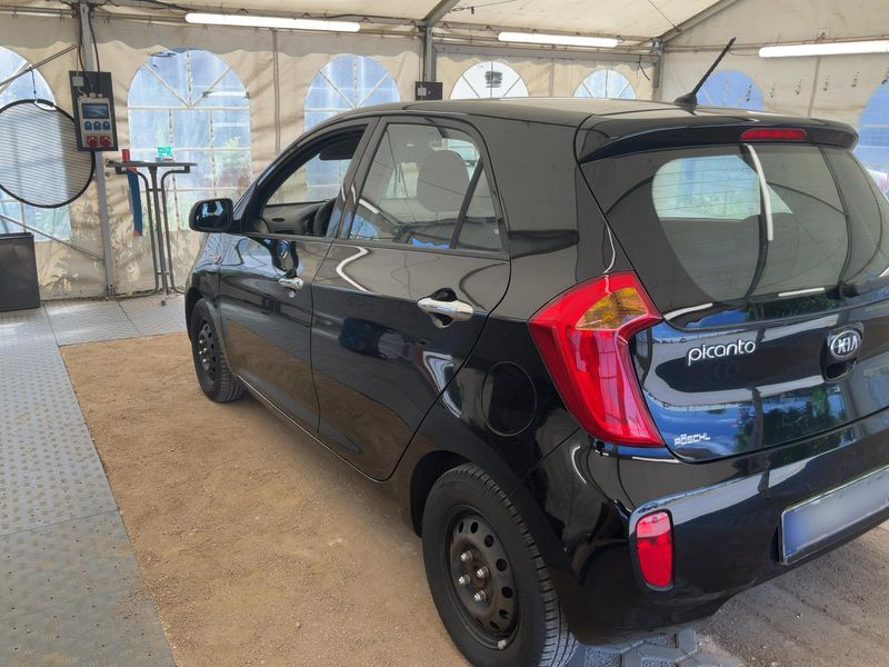 Kia Picanto 1.2 FIFA World Cup Edition — zdjęcie 3