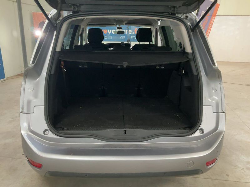 Citroen C4 Grand Spacetourer 1.5 Blue-HDi Rip Curl — zdjęcie 10