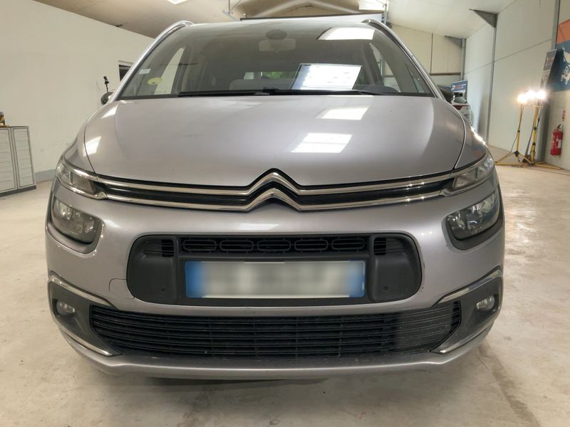 Citroen C4 Grand Spacetourer 1.5 Blue-HDi Rip Curl — zdjęcie 9