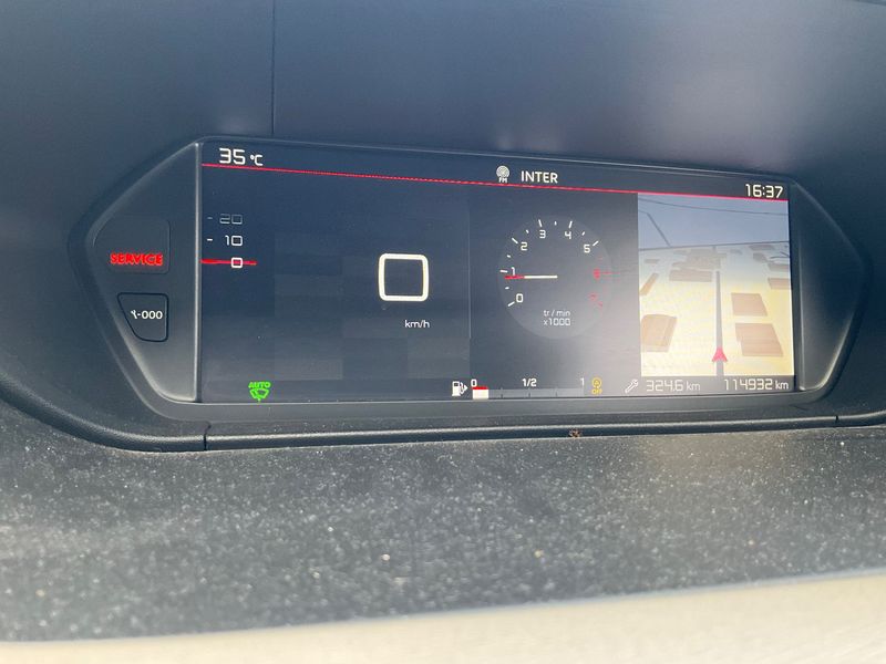 Citroen C4 Grand Spacetourer 1.5 Blue-HDi Rip Curl — zdjęcie 13