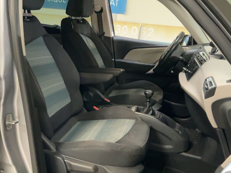 Citroen C4 Grand Spacetourer 1.5 Blue-HDi Rip Curl — zdjęcie 11
