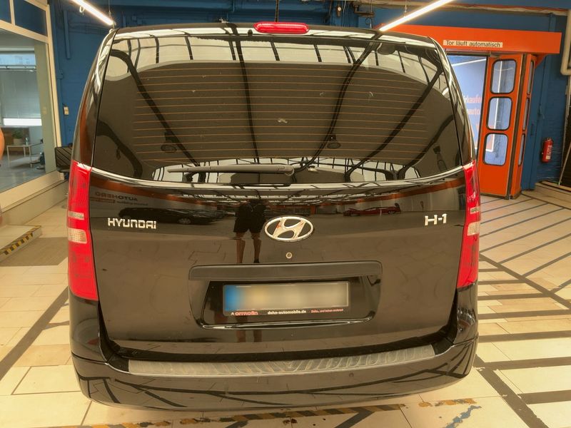 Hyundai H1 2.5 CRDi Cargo Profi — zdjęcie 5