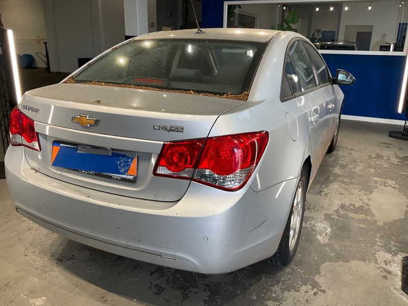 Chevrolet Cruze 2.0 Diesel LT — zdjęcie 2