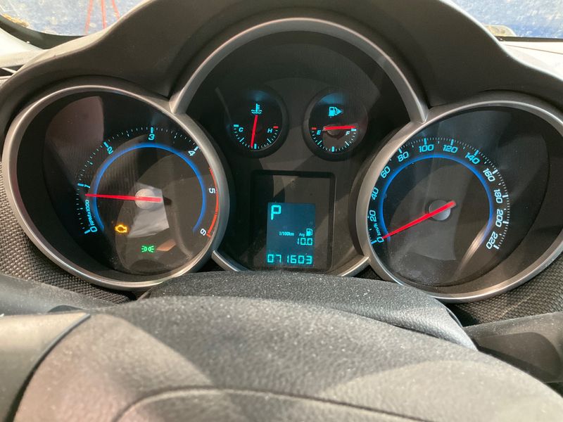 Chevrolet Cruze 2.0 Diesel LT — zdjęcie 4
