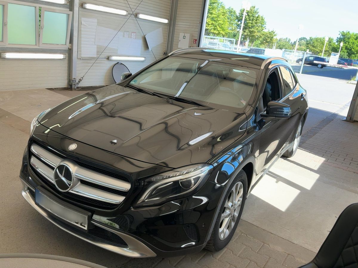 Mercedes-Benz GLA-Klasse 2016