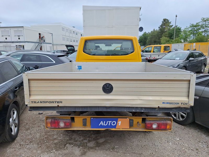 Volkswagen T5 Transporter 2.0 TDI Pritsche Doppelkabine — zdjęcie 4