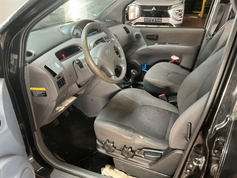 Hyundai Matrix 1.6 GLS — zdjęcie 3