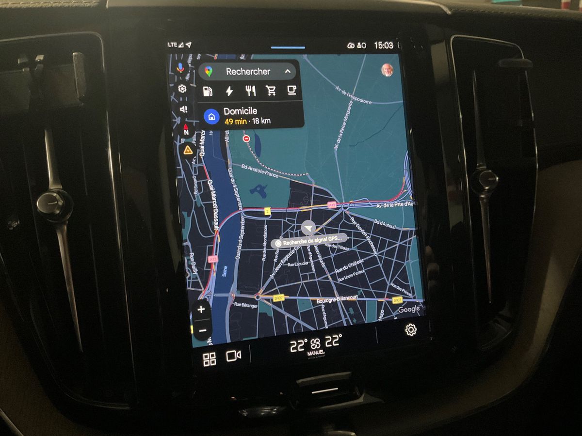 Volvo XC60 2022 — photo 30