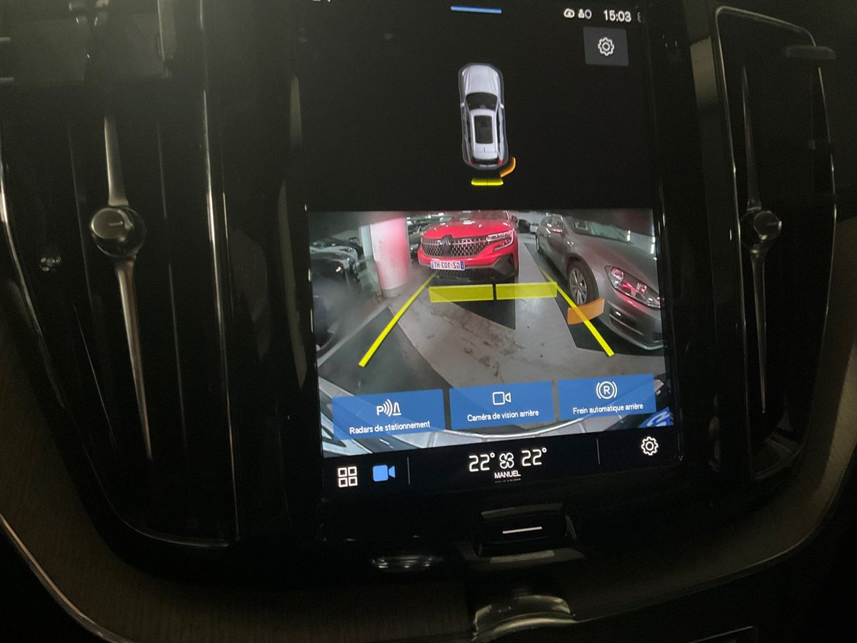 Volvo XC60 2022 — photo 29